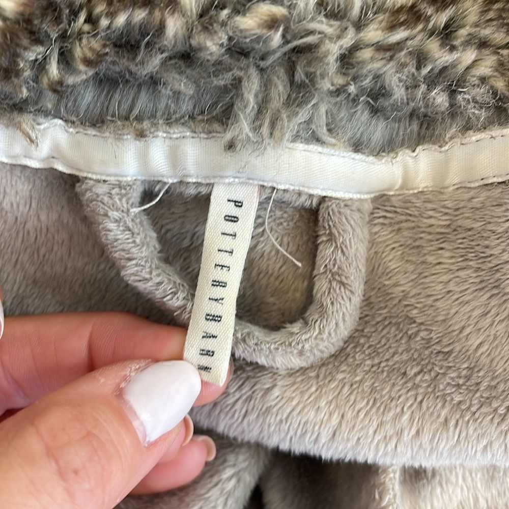 Ombre Tipped Faux Fur Robe, Large, Gray/Caramel - Picture 4 of 5